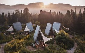 Farouche Tremblant Cabines Nature Avec Bain Nordique